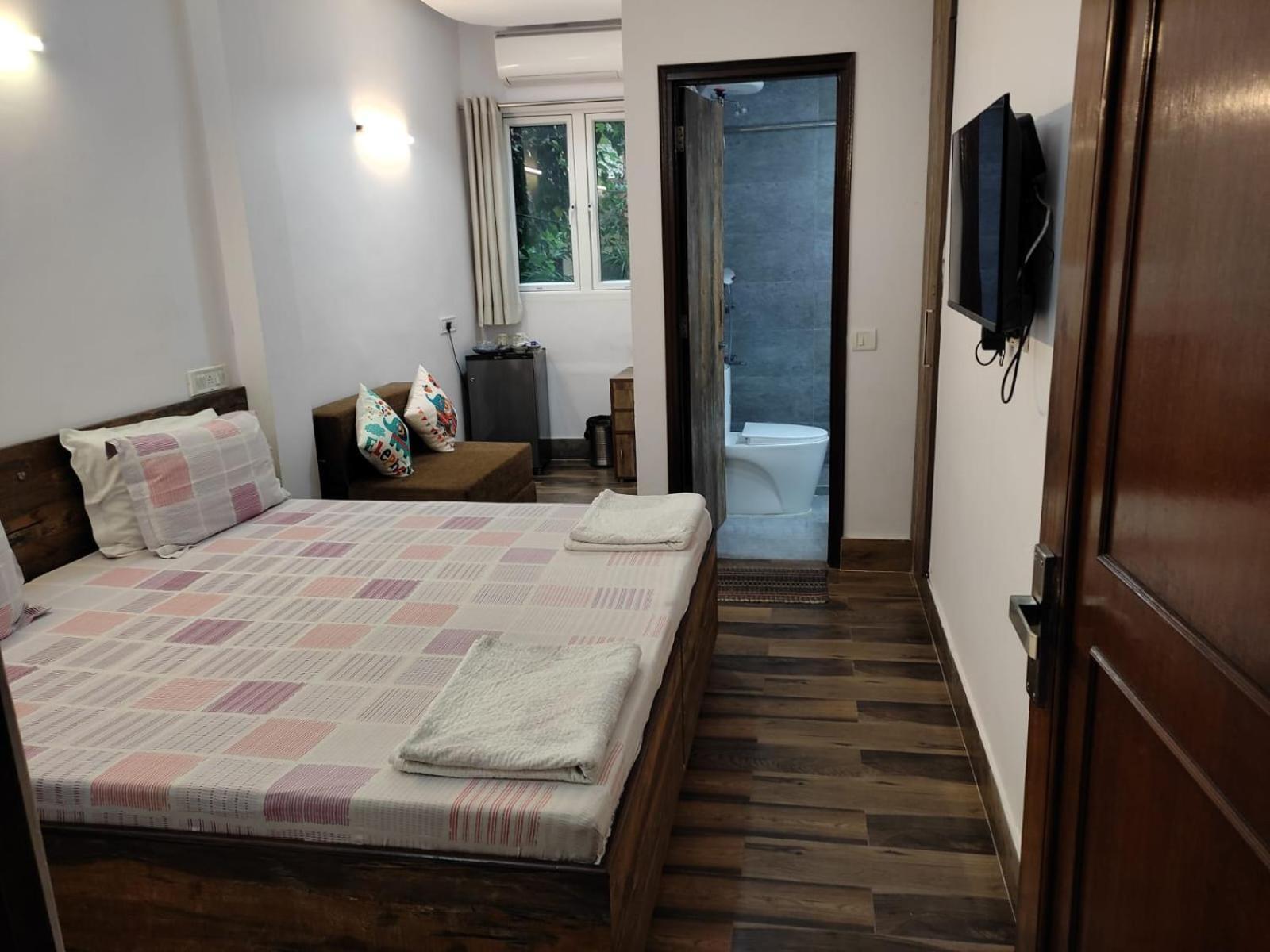 Tatvamasi Homestay *