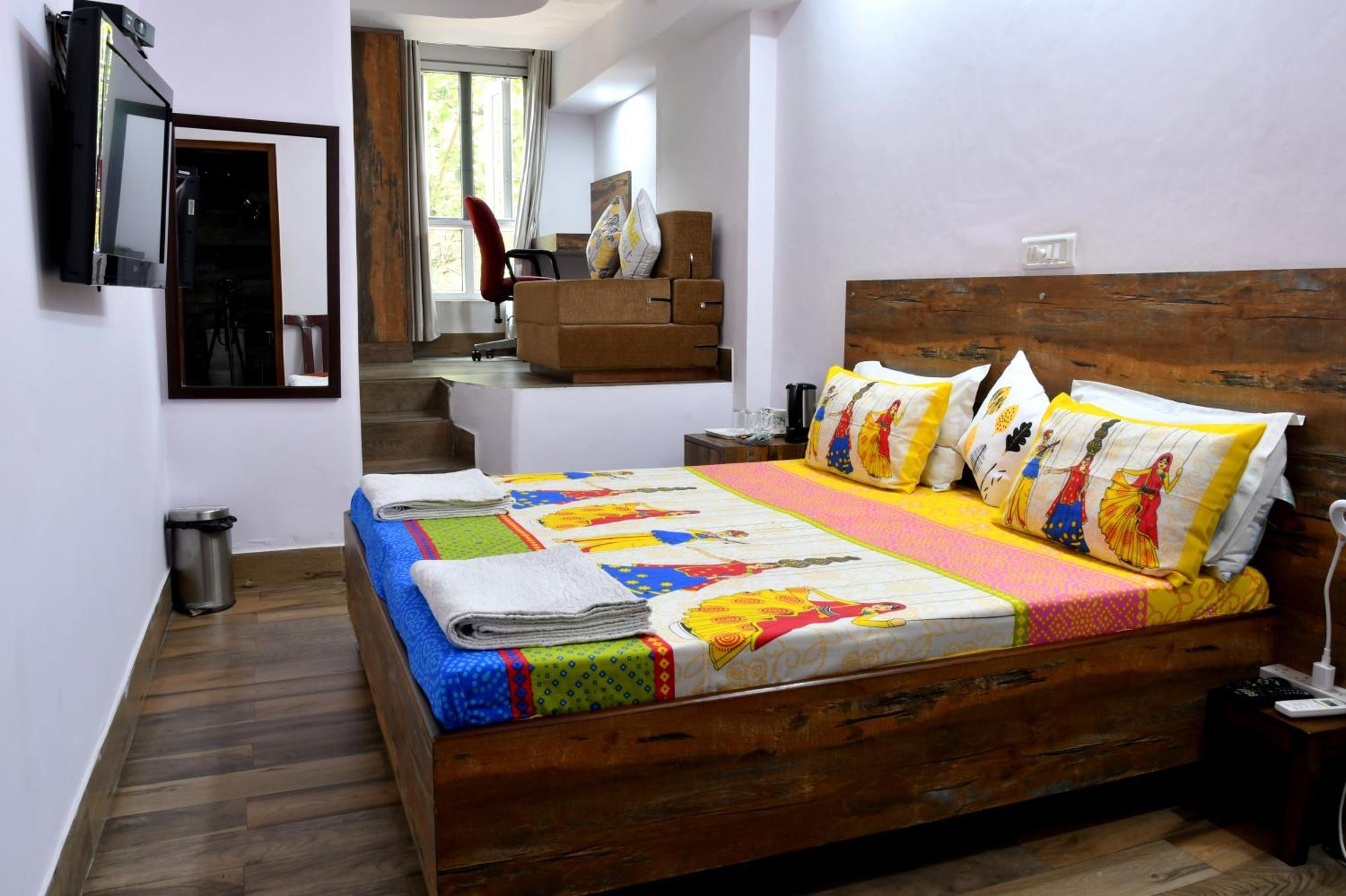 Homestay Tatvamasi *